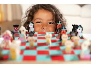 PRIMER JUEGO DE AJEDREZ